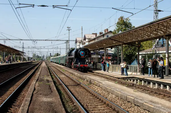 毕尔巴鄂市的火车 — 图库照片
