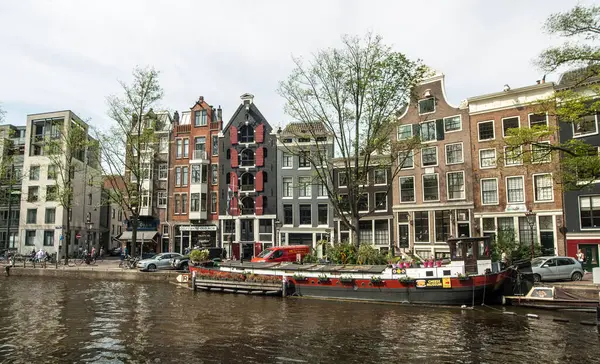 Amszterdam Alföld Augusztus Tipikus Városi Kilátás Házakra — Stock Fotó