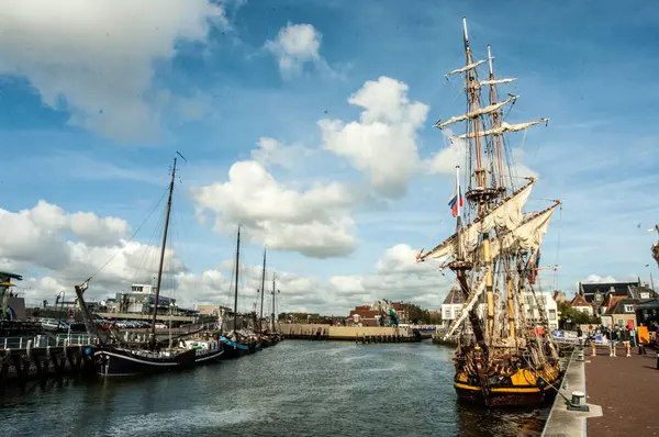 Velho Navio Porto Amsterdam — Fotografia de Stock