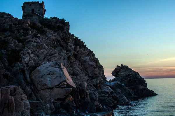 Ηλιοβασίλεμα Στο Μαύρο Βράχο Crimea — Φωτογραφία Αρχείου
