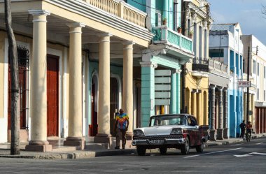 Trinidad, Küba 'daki renkli binalar