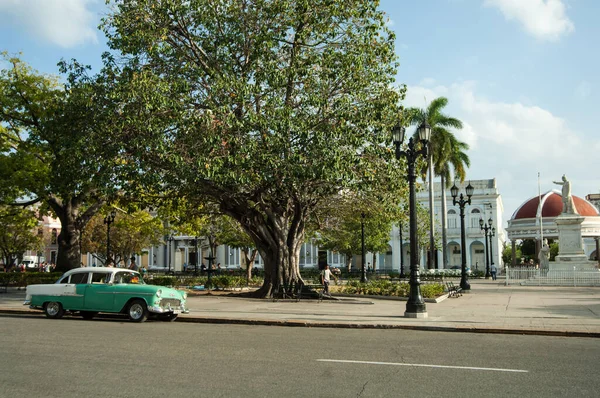 Stary Samochód Samochód Mieście Havana Kuba — Zdjęcie stockowe