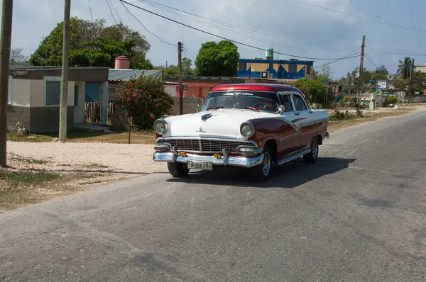 Kuba Kuba Maja Stary Samochód Ulicach Miasta Havana Kuba Podczas — Zdjęcie stockowe