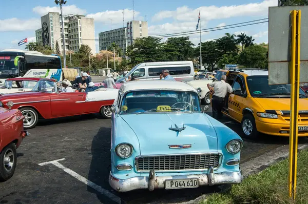 Havana Kuba Styczeń Retro Klasyczna Taksówka Hawanie — Zdjęcie stockowe