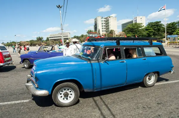 Kuba Listopada Zabytkowy Samochód Retro Drodze — Zdjęcie stockowe