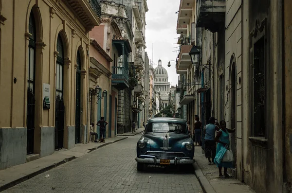 Havana Kuba Únor Staré Auto Havaně Kuba Staré Havanské Město — Stock fotografie