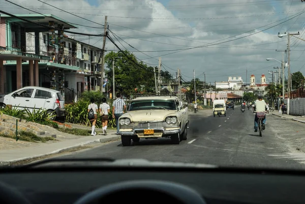 Havana Küba Ağustos Eski Bir Araba Şehirde — Stok fotoğraf