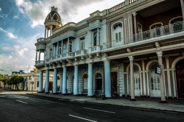 Dünyanın en ünlü şehirlerinin başkenti olan eski şehrin başkenti.