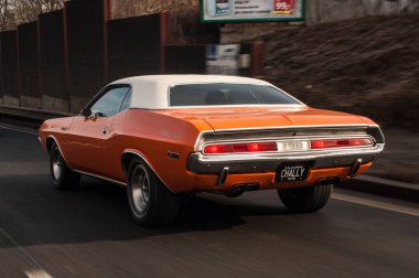 Güçlü araba Dodge Challanger 1970