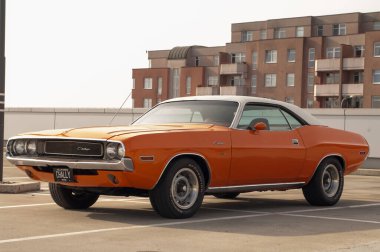 Güçlü araba Dodge Challanger 1970