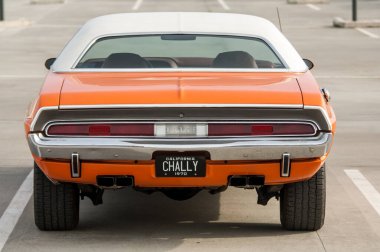 Ford Mustang 975 sergileniyor