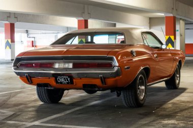 Güçlü araba Dodge Challanger 1970