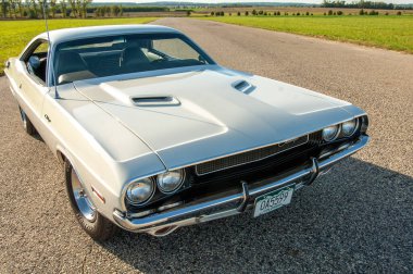 Güçlü araba Dodge Challanger 1970