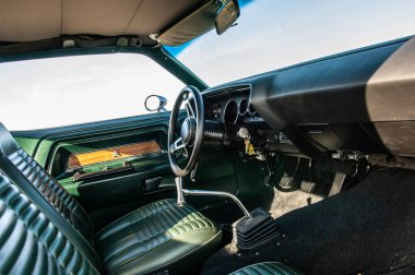 Güçlü araba Dodge Challanger 1970