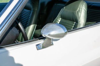 Güçlü araba Dodge Challanger 1970