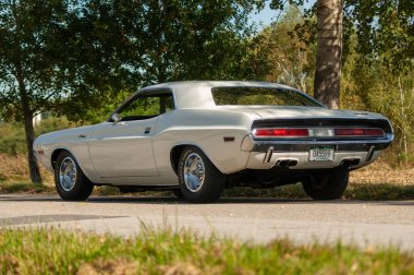 Güçlü araba Dodge Challanger 1970