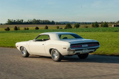 Güçlü araba Dodge Challanger 1970