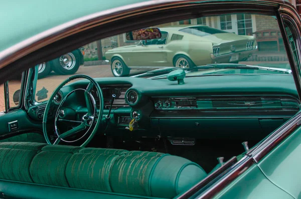 Classic Car Interior Green Vintage Car — Stock Photo, Image
