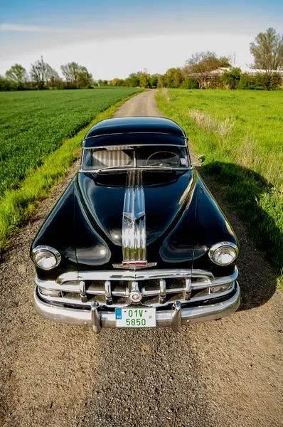 Vintage Car Countryside — Stock Photo, Image