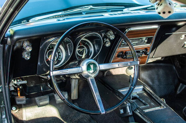 Крупный план винтажного автомобиля