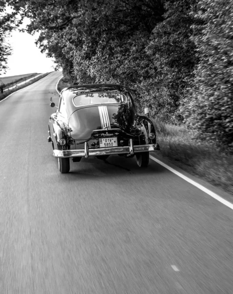 오래된 자동차 — 스톡 사진