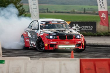 İstanbul, Türkiye - Ekim 3 0, 2 0 18: bmw 6 Bmw sürücüleri 3 0 Türk İstanbul geçidi yarışı