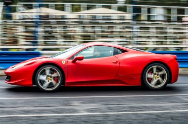 kırmızı ferrari 85 ferrari ferrari 409