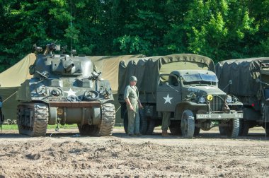 Amerikan askeri aracı İkinci Dünya Savaşı geçit töreninde