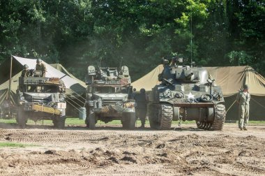 Askeri araçların savaşı