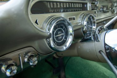 Klasik araba farları yakın - yakın -.