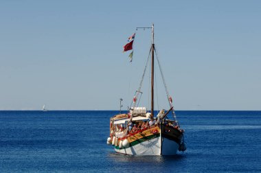 Adriyatik Denizi üzerinde seyir