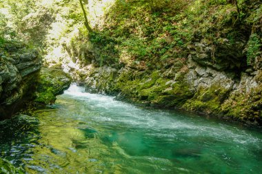 Adriyatik Denizi üzerinde seyir 
