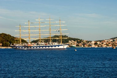 Adriyatik Denizi üzerinde seyir 