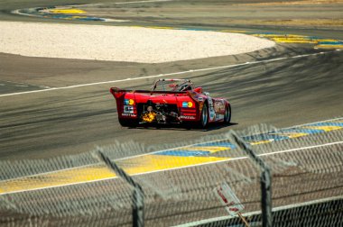 Klasik araba yarışı.