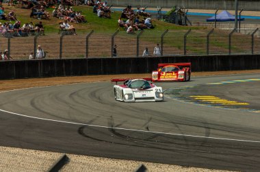 Klasik araba yarışı.