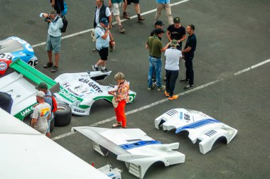 Klasik araba yarışı.