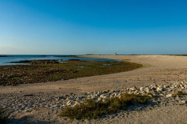 İtalya, Sardunya sahilinde bir sahil.