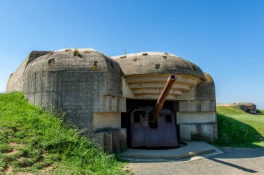 2. Dünya Savaşı 'ndaki eski sığınak, Polonya