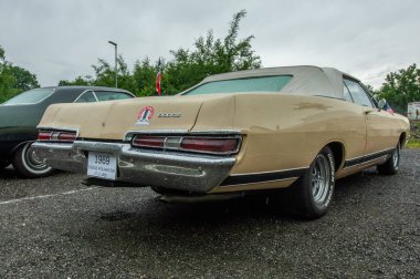 1616 Şevrolet Coupe