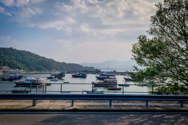 Yürüme yolu, kayıklar, dağ, ağaç, gökyüzü, kırsalda bulut