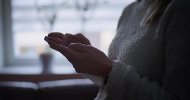 Close Woman Hands Browsing Internet Smartphone Addiction — Vídeo de Stock