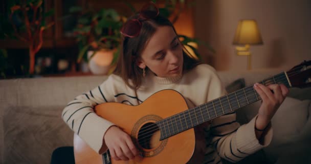 Portrait Woman Playing Acoustic Guitar Home Composing Music Songwriting — Wideo stockowe