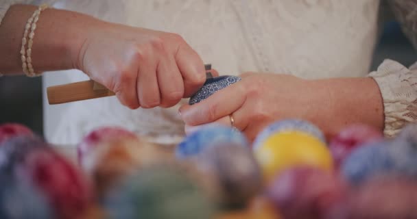 Woman Decorating Traditional Easter Eggs Which Cultural Religious Tradition Using — Stock Video