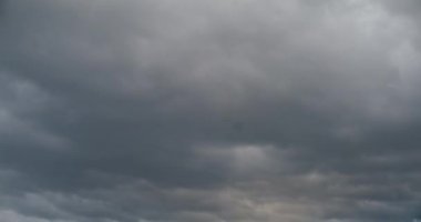 Kara Bulutlar Hareketli Bulutlar Zaman Çizelgesi