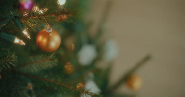 Árvore Natal Com Decorações Presentes — Vídeo de Stock