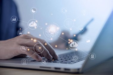 Dijital dönüşüm yönetimi büyük veri bulutu yönetim veri iletişimi ve iş süreci stratejileri müşteri hizmeti bulut hesaplama İnternet