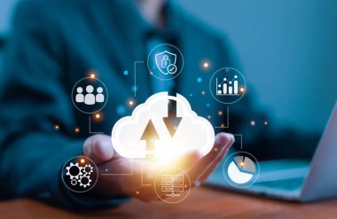 Uygulama platformu, bilgi sistemi güvenliği. İş dijital sunucu konsepti, internet ağında yedekleme hizmeti. Çözüm büyük veri, teknoloji bulut veri depolama
