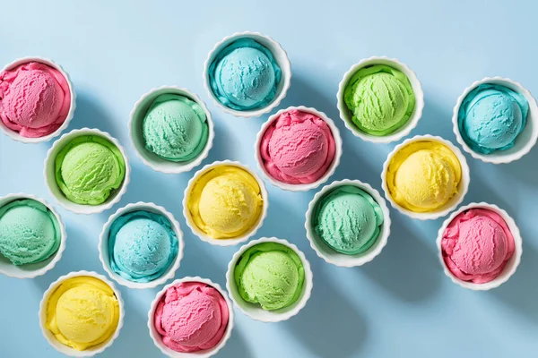 Bolas Sorvete Coloridas Fundo Brilhante Foto Alta Qualidade — Fotografia de Stock