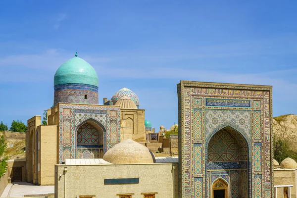 Samarkand Uzbekistan April 2023 Ancient Mausoleum Shakh Zinda Tomb Living — Stock Photo, Image