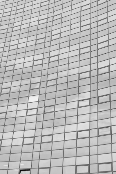 Schwarz Weißes Fragment Eines Modernen Bürohauses Abstrakter Geometrischer Hintergrund Teil — Stockfoto